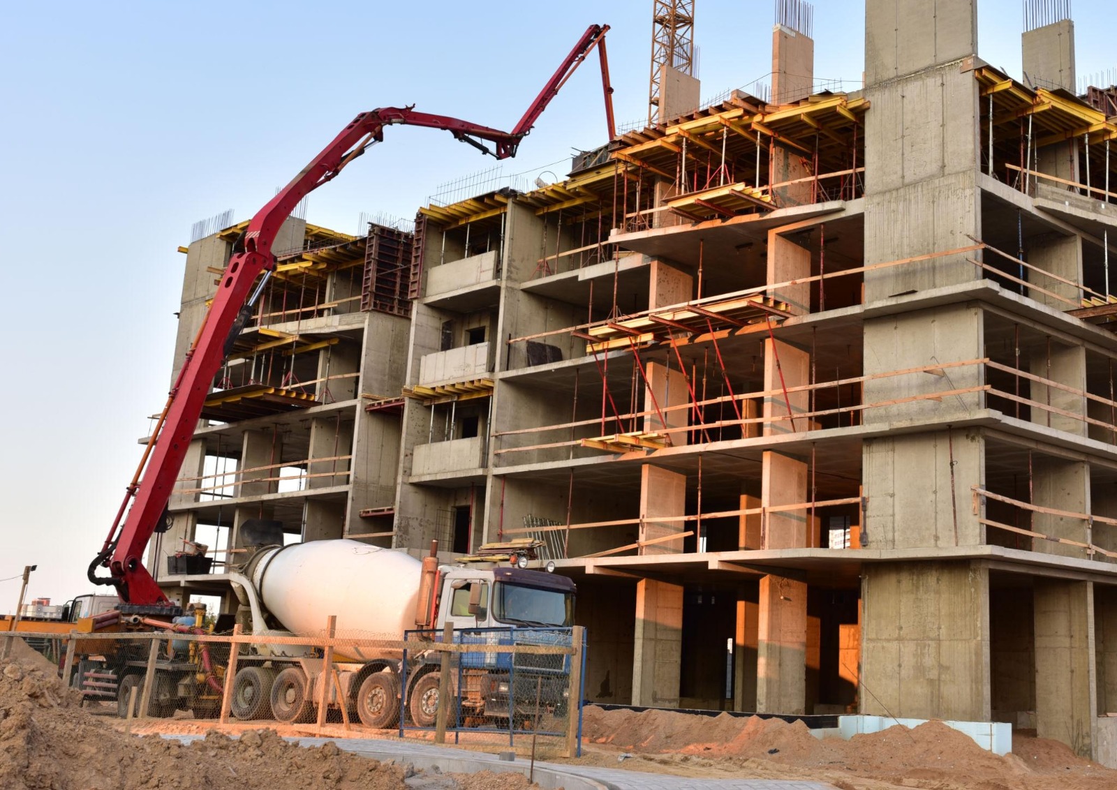 Why Chennai's Construction Industry Is Switching to Ready Mix Concrete ?